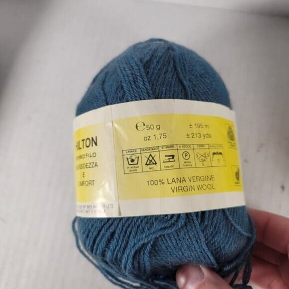 3 Skeins Lane Borgosesia Hilton Discontinued Wool Sport Weight Yarn - Picture 3 of 3